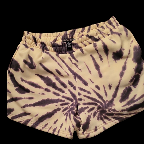 Two Piece Align Collective Jogger Shorts Set - Picture 3 of 3